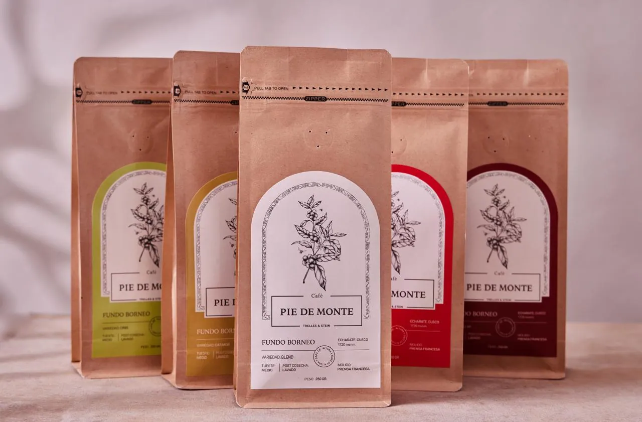 Empaque del café Pie de Monte en presentaciones de Fundo Borneo, variedades por color